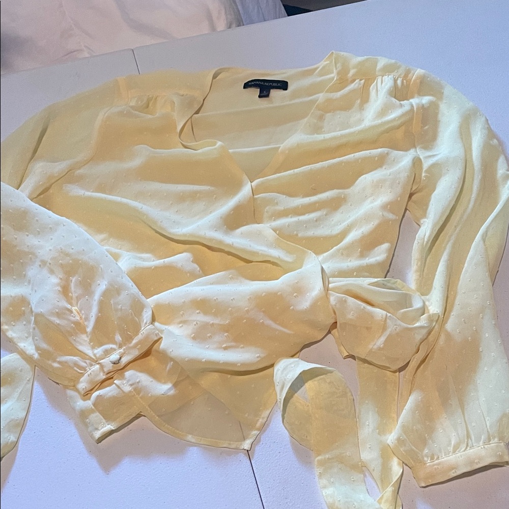Banana Republic Light Yellow Women's Blouse